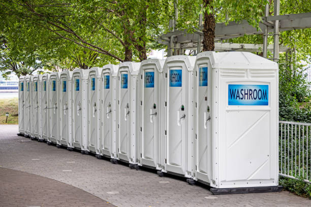 Best Portable toilet rental cost  in Whitg, IN